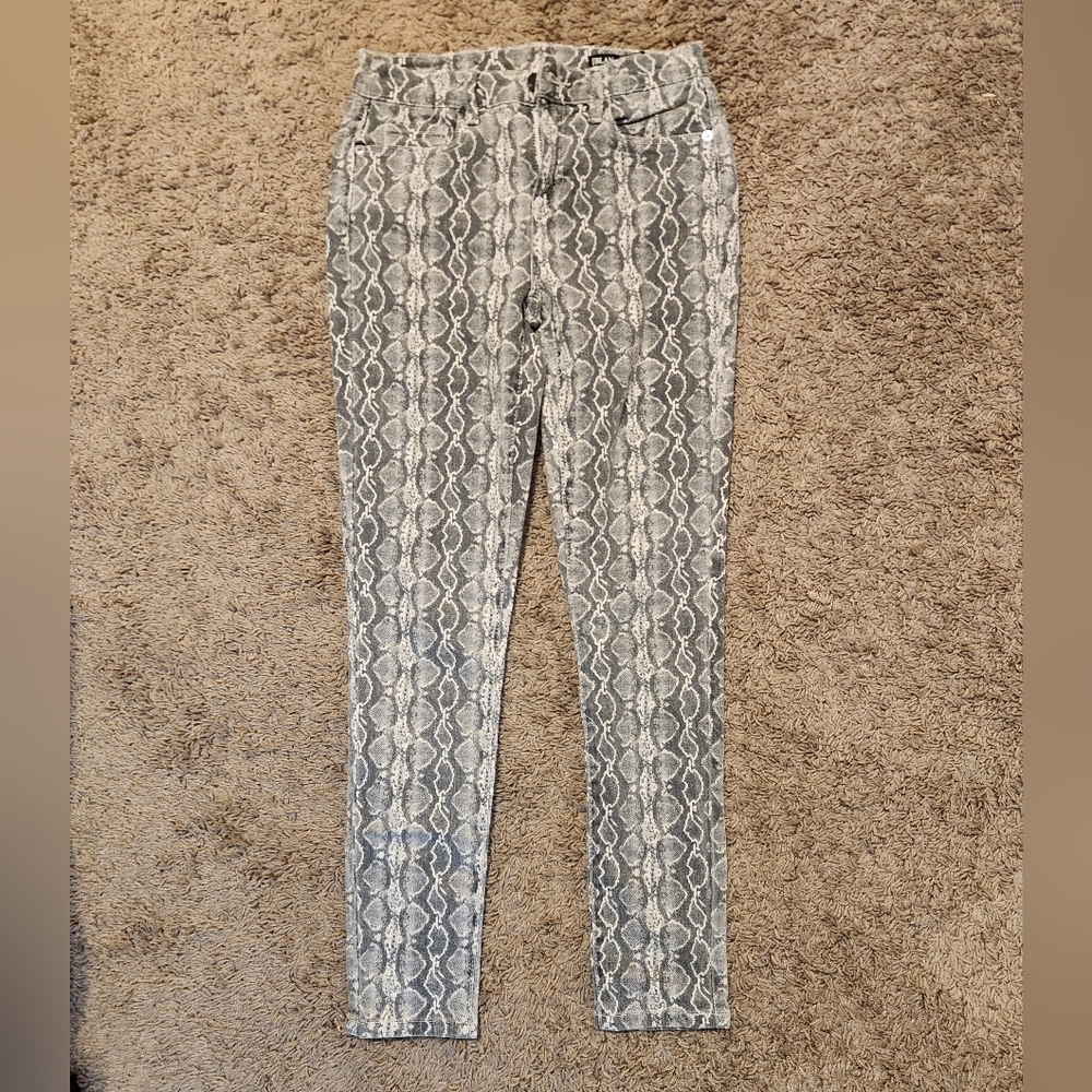 Blank NYC Snakeskin Print Skinny Jeans -25